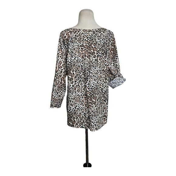 Harve Benard 3/4 sleeves animal print tunic button blouse size M - Picture 9 of 10